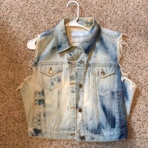 Acid-washed Denim Vest